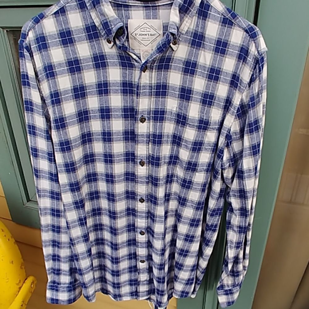 2/$20 St. John's Bay Blue White Grey Flannel Shirt